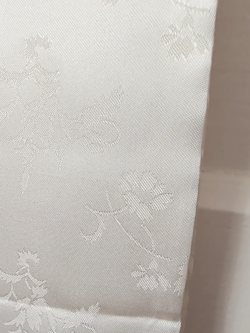 Embroidered Ivory Silk Scarf Floral Motif Fringe Minister Asian Inspired